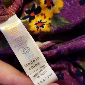 LuLaRoe Pants - Lularoe TC Leggings Floral Pattern LuLaRoe Pants - Lularoe TC Leggings Floral Pattern